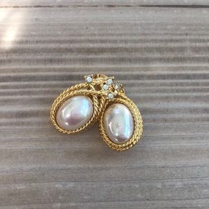 STUNNING Nolan Miller Cable Style Earrings